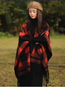 Premium Soft Checkered Cape W/ Fringes